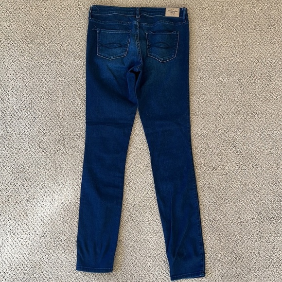 Abercrombie & Fitch Skinny Jean Size 6L (28W 31L) - Picture 3 of 3
